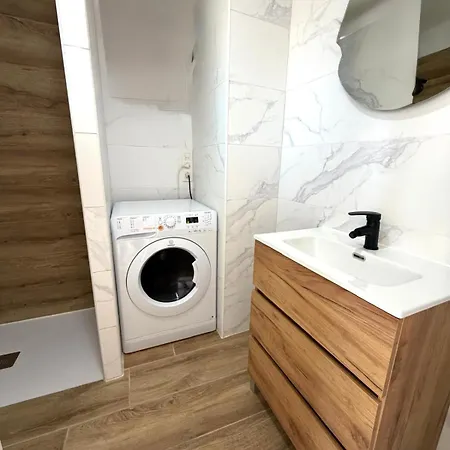 Apartment Moderno Con Vistas Al Mar